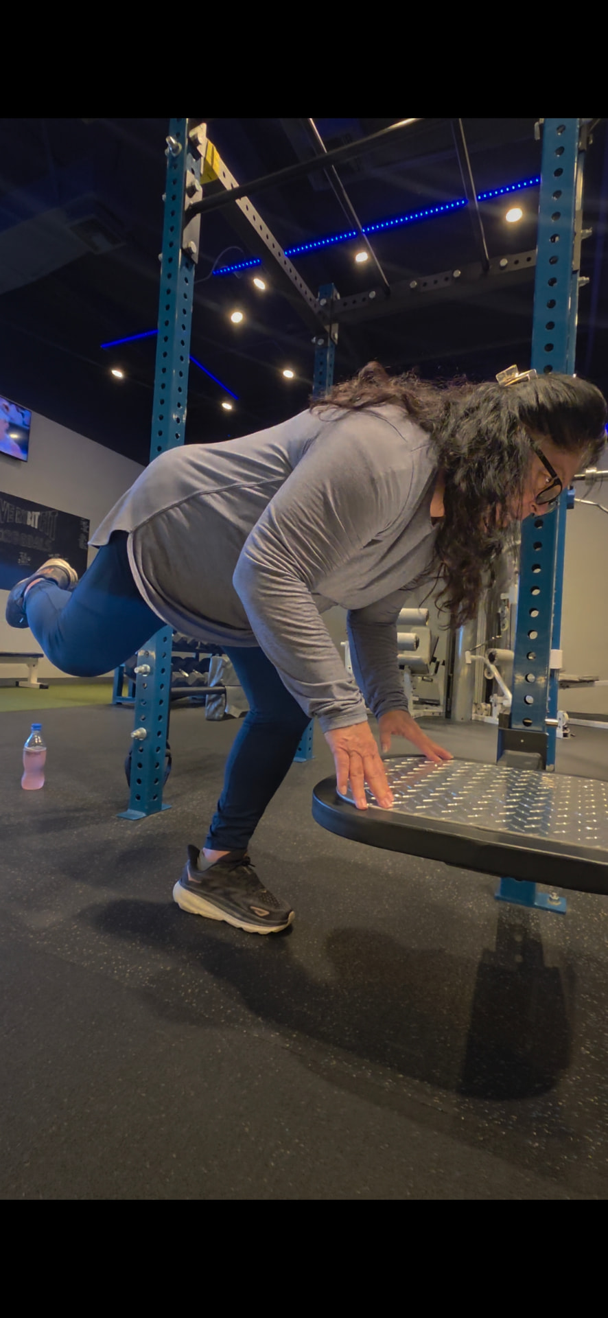 One-on-one balance and mobility work at the Everybitfit studio in Scottsdale